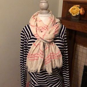 5/$20 ⭐️Gorgeous scarf